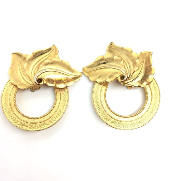 VINTAGE 80S 90S ORGANIC BRUSHED GOLD STATEMENT HOOP EARRING LEAVES PARISIAN CHIC - Picture 9 of 16